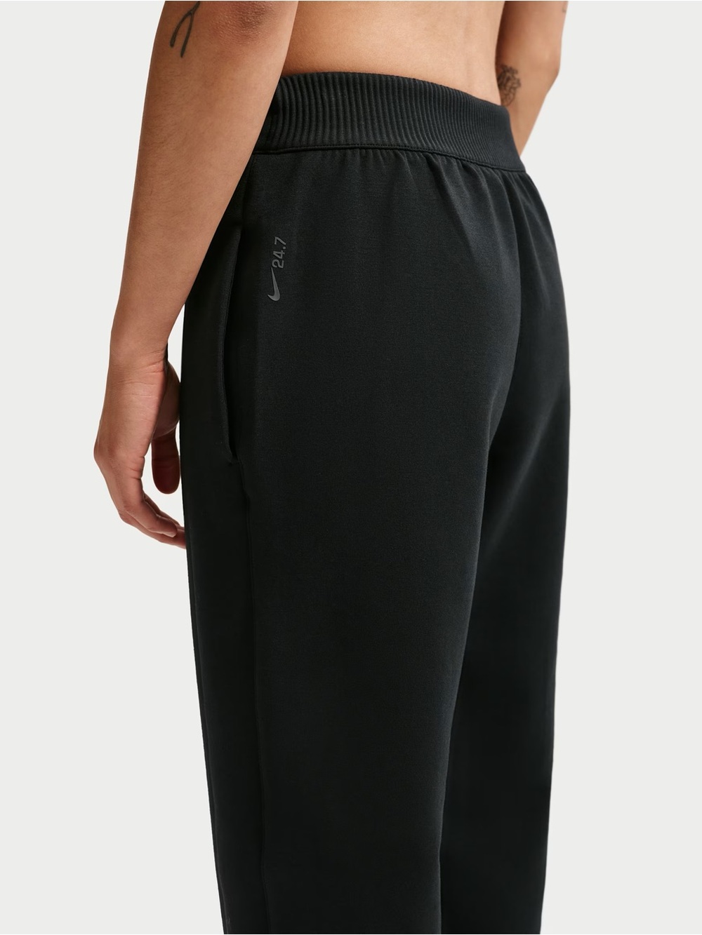 NWT Nike 24.7 ImpossiblySoft Joggers - Picture 2 of 12